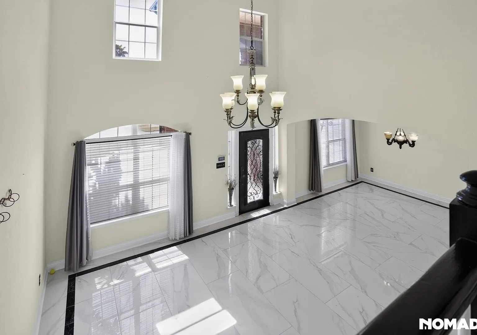 Spacious 5BR House in Mansfield — Photo 3