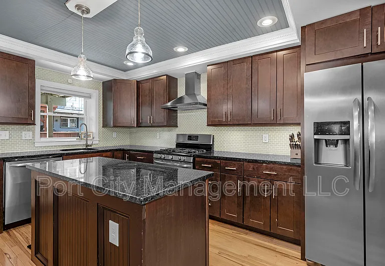14 N Streeper St — Photo 4