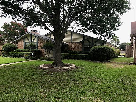 2nd image of 1604 Culberson Dr