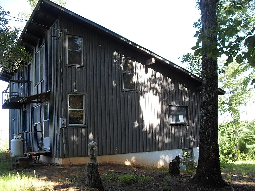 625 Reynolds Store Ln photo 1