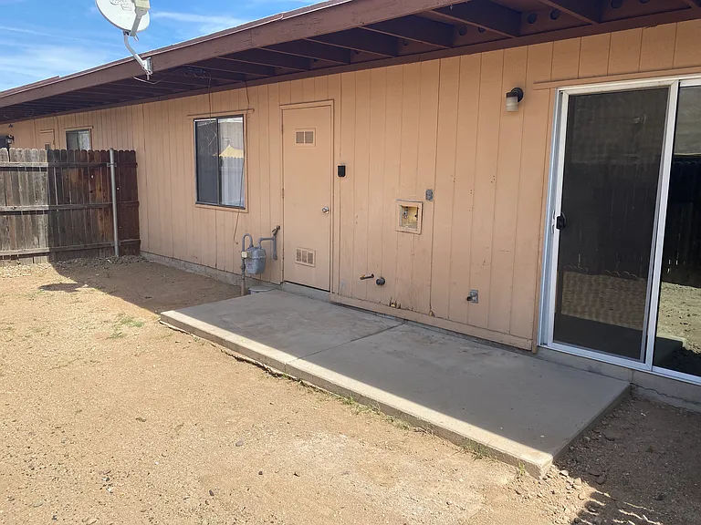 3322 E Bermuda St #B — Photo 12