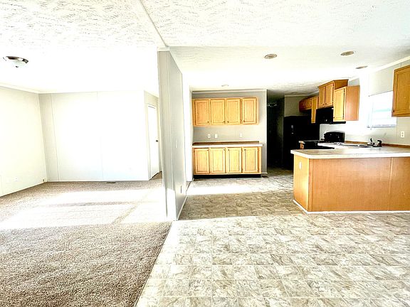 3rd image of 6461 Arbor Oak Dr