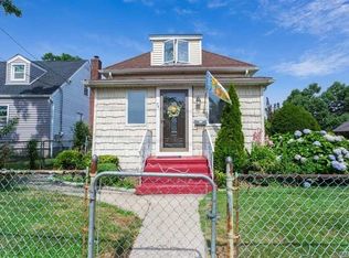 74 Horton Ave, Valley Stream, NY 11581