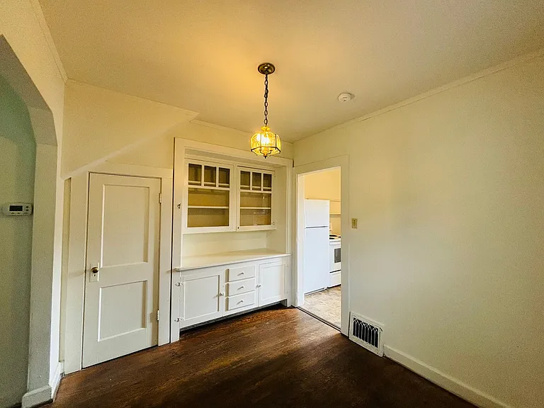 513 Progress St NE — Photo 8