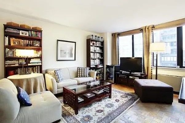 Sold by Corcoran | media 13
