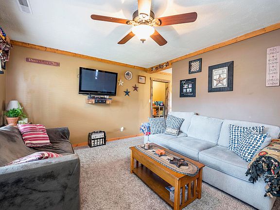 2nd image of 528 Mohawk Dr