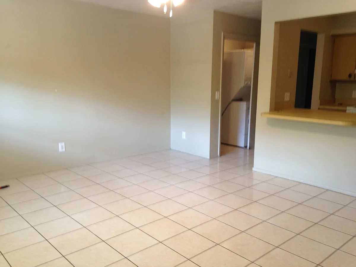 Building Photo - 25028 Harborview Rd #2