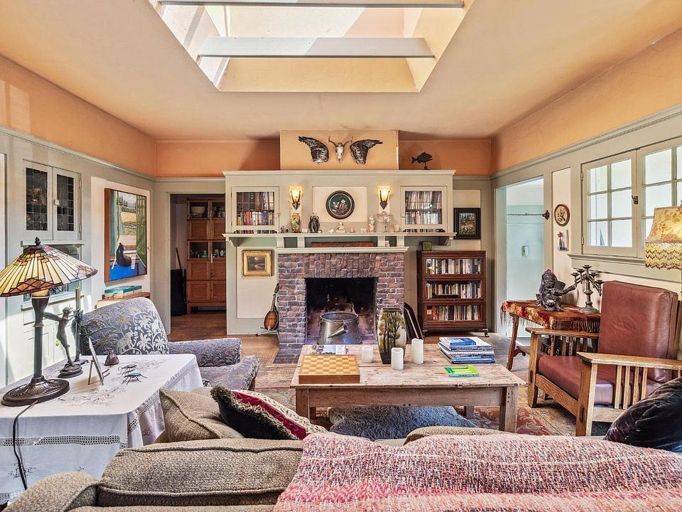 1st image of 125 Tamalpais Avenue