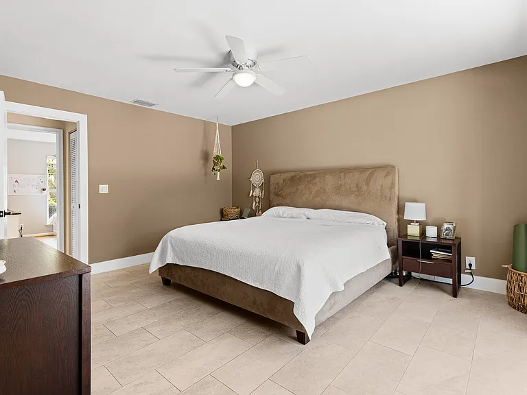 4114 Bay Laurel Way — Photo 10