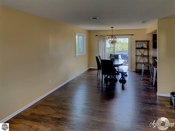 5th image of 9652 Scotsmoor Ct