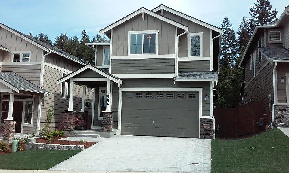 3754 Maritime Dr SW