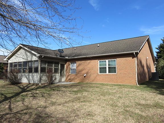 2nd image of 7601 Pauline Way