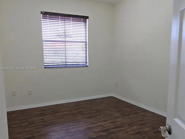 4917 SW 141st Ave #4 — Photo 42