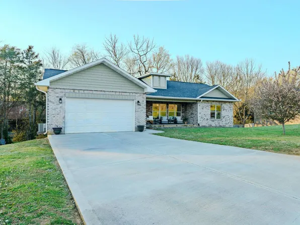 1811 Alley Ln, Sevierville, TN 37876