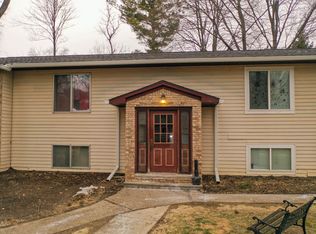 3377 W Vienna Rd APT E, Clio, MI 48420