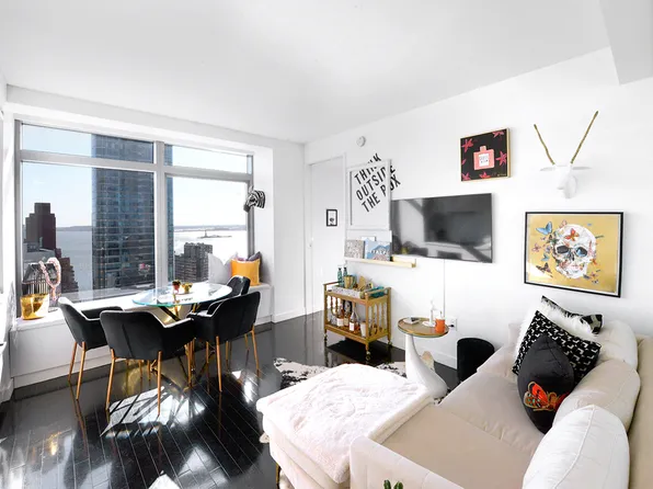 123 Washington St, New York, NY