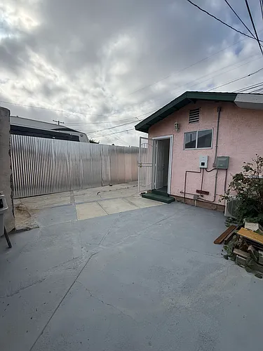 (Undisclosed Address) Photo 1