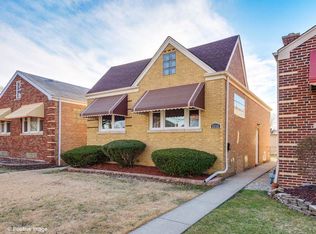 2236 Forest Ave, North Riverside, IL 60546