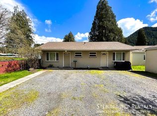 76243 Gale St UNIT 2, Oakridge, OR 97463