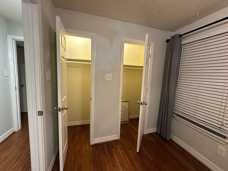 1803 Du Barry Ln — Photo 15