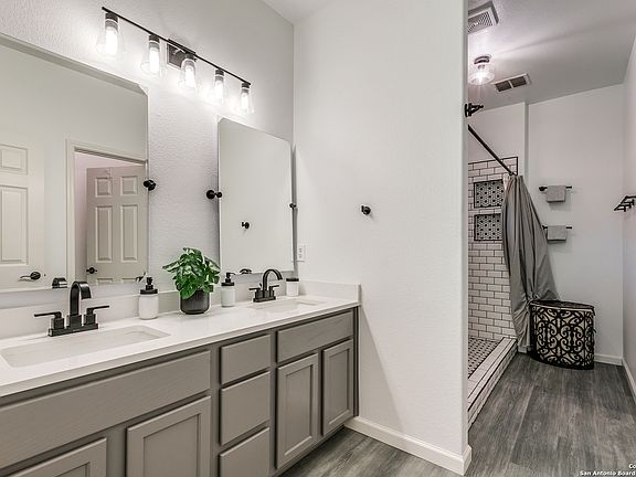 4th image of 17119 ASHBURY OAKS