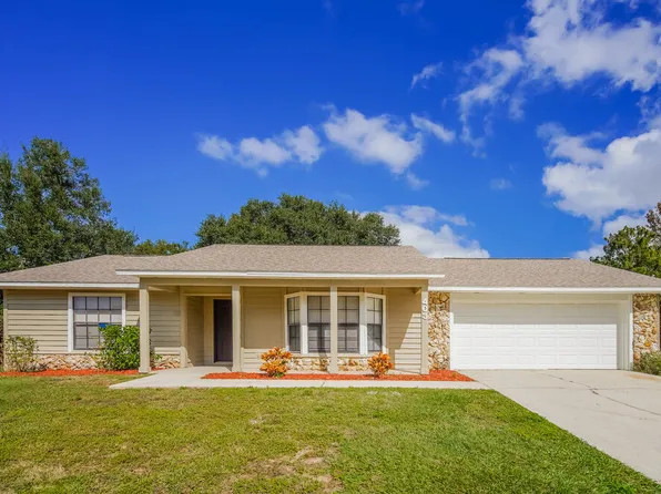 403 Blueberry Dr, Eustis, FL 32726