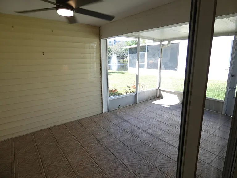1050 Starkey Rd #405 — Photo 18
