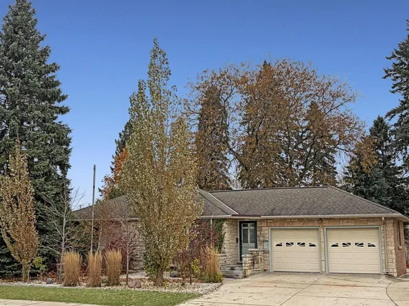 1825 Waldo BOULEVARD, Manitowoc, WI 54220