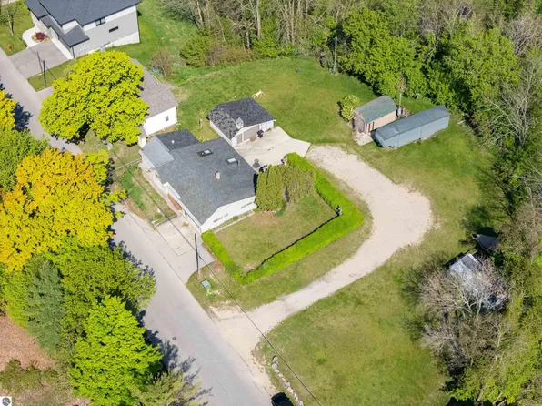1408 Randolph St, Traverse City, MI 49684