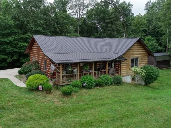 48820 Hillcrest Dr, Caldwell, OH 43724