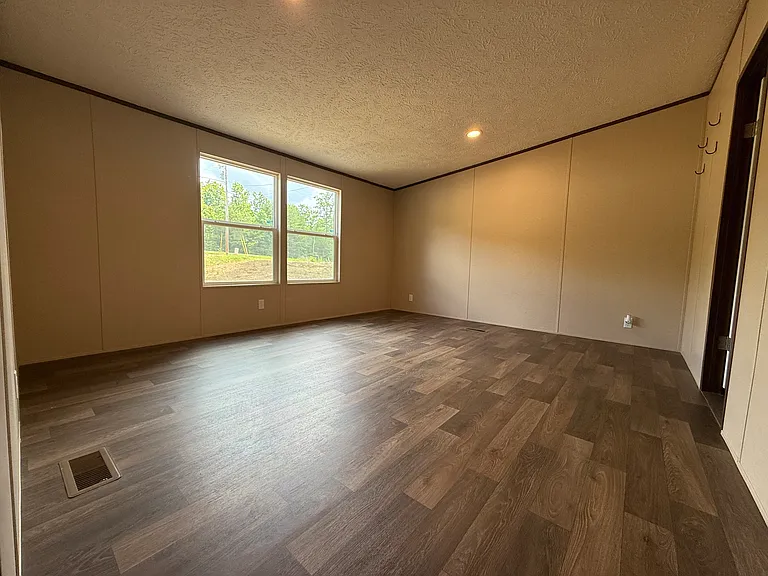 1275 Clifty Creek Rd — Photo 26