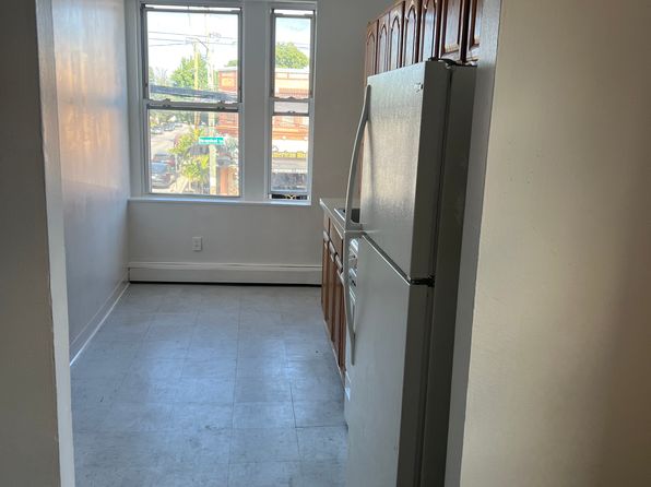 (undisclosed Address)