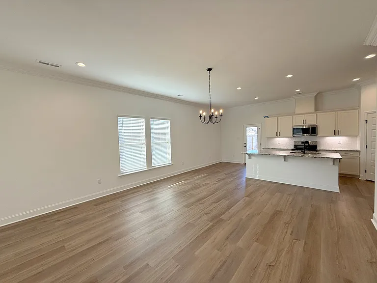 24057 Quints Dr — Photo 8