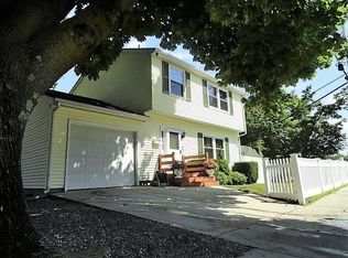 5 Springfield St, Providence, RI 02909