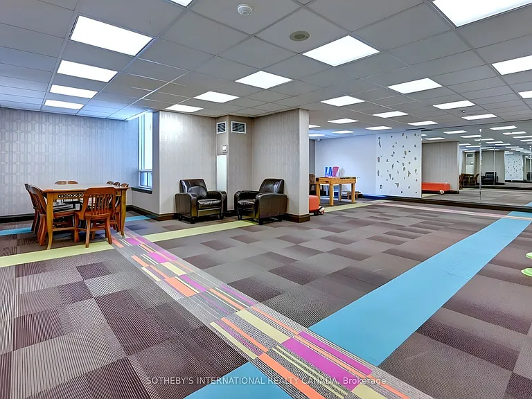 2 Rean Dr #1310 — Photo 46
