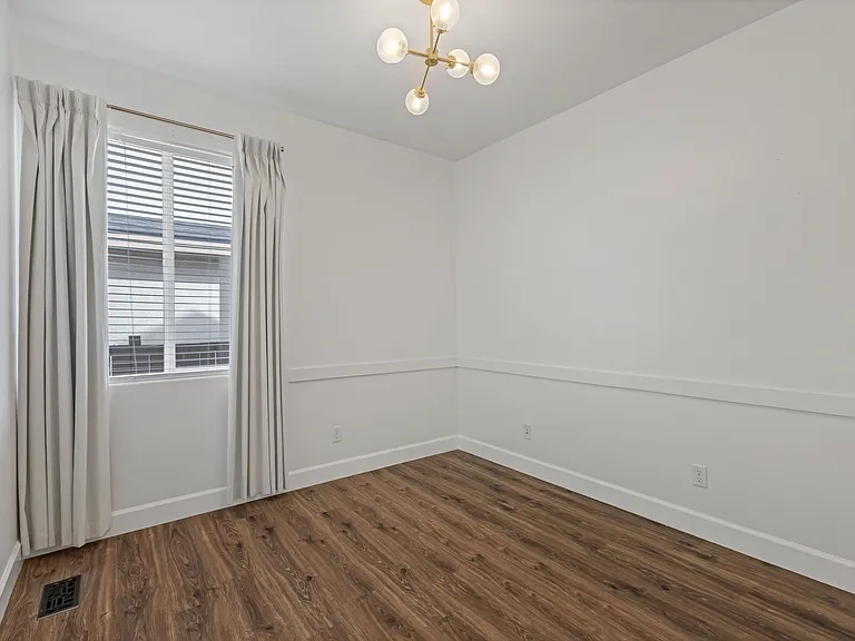 1873 E Oak Bend Dr — Photo 12