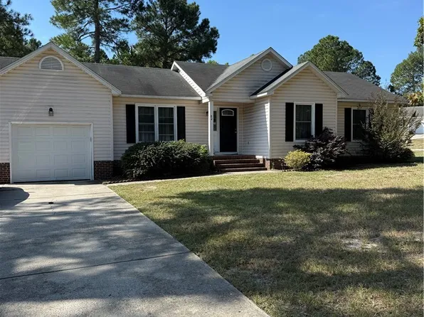 84 Hawksworth Pl, Cameron, NC 28326