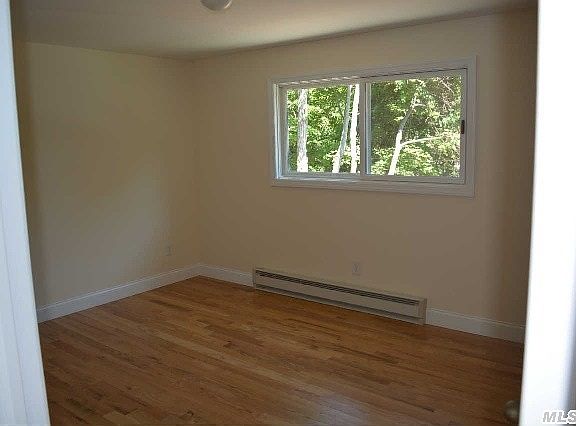 5th image of 40B Melrose Ave