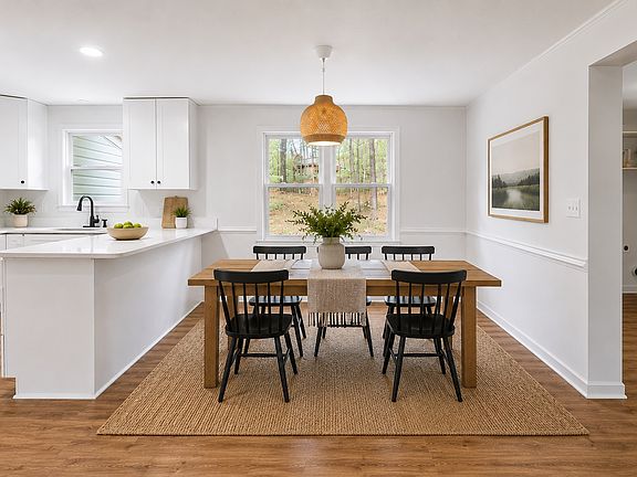 3rd image of 210 Brooklawn Dr