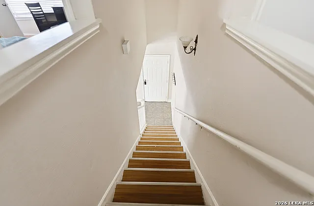 9918 Kelton Dr — Photo 20