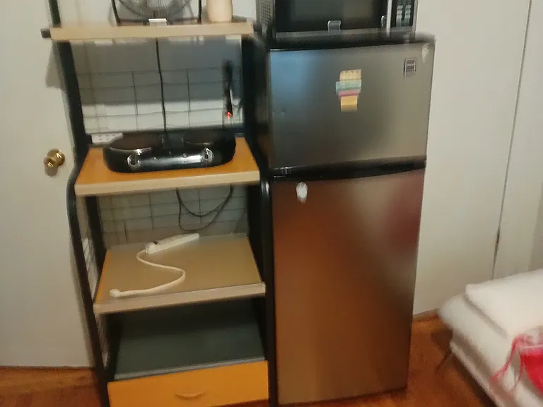 4118 Carpenter Ave #C — Photo 6