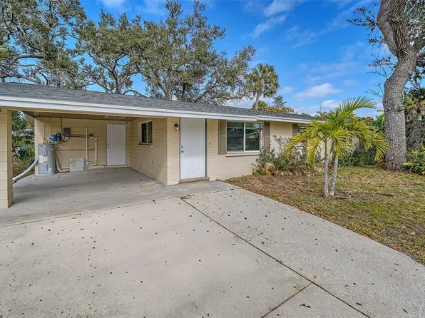 1203 Pineland Ave, Venice, FL 34285