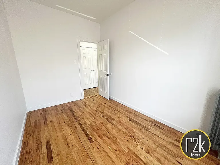 23-31 Crescent St #GROUND — Photo 20