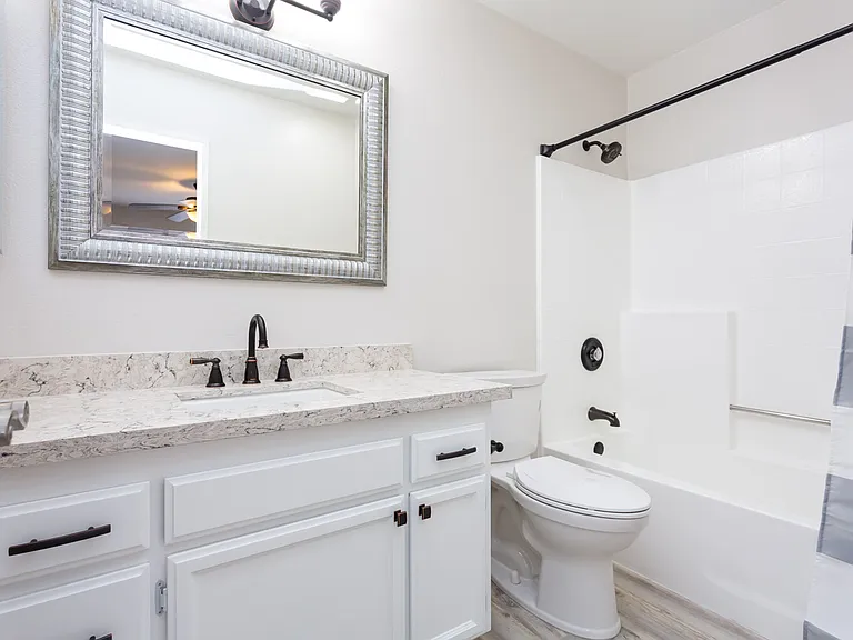 4163 Cleveland Ave #6 — Photo 10
