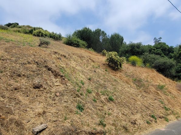 N Trail Rd, Sylmar, CA 91342