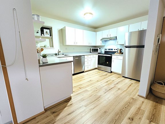 2nd image of 3435 Burke Ave N APT 202