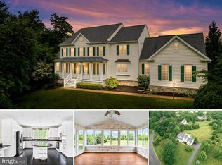 18332 Oak Ridge Dr, Purcellville, VA 20132
