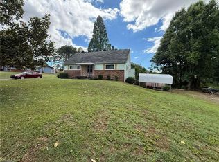 309 Berry Garden Rd, Kernersville, NC 27284