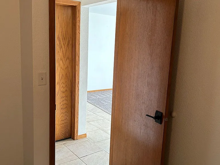304 Tornado Dr #3 — Photo 2