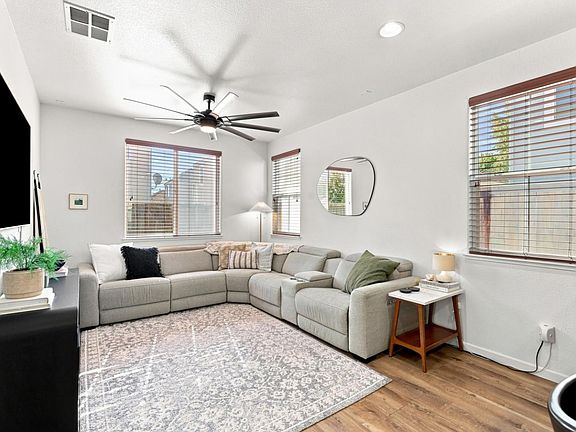 3rd image of 8843 Adur Rd